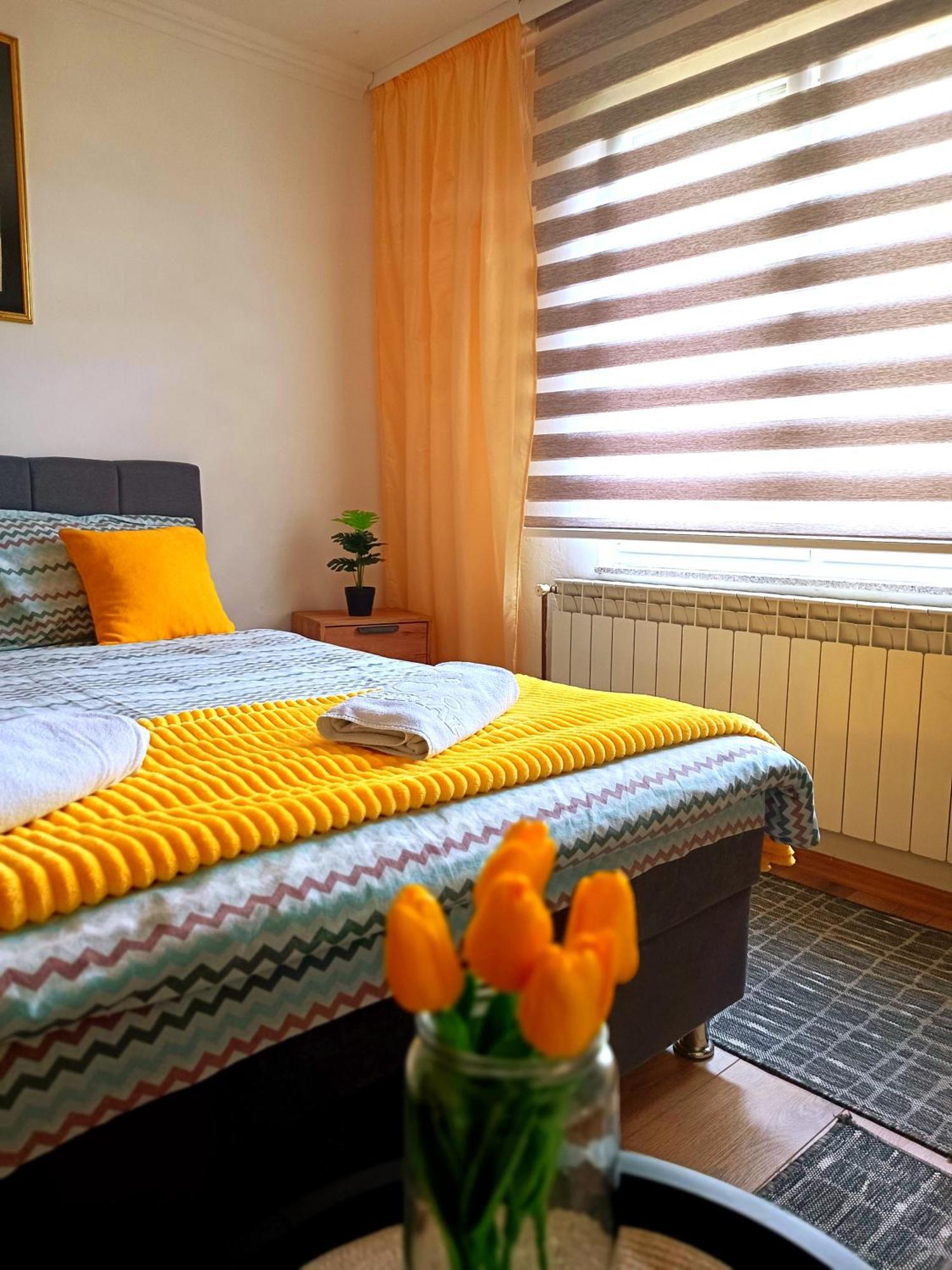 Garden Free Parking Apartment Sarajevo Exterior photo