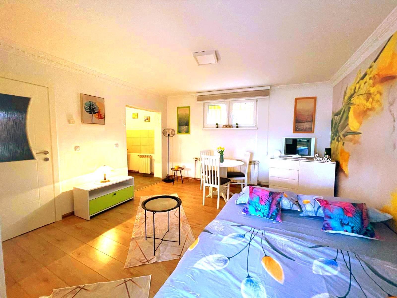 Garden Free Parking Apartment Sarajevo Room photo
